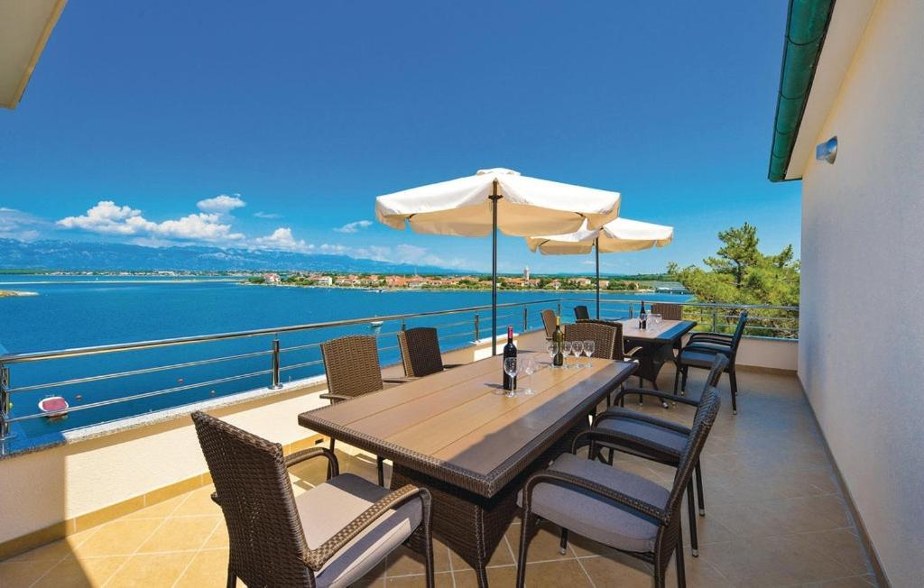 Seaside Apartments With A Swimming Pool Nin, Zadar - 6153 Екстериор снимка